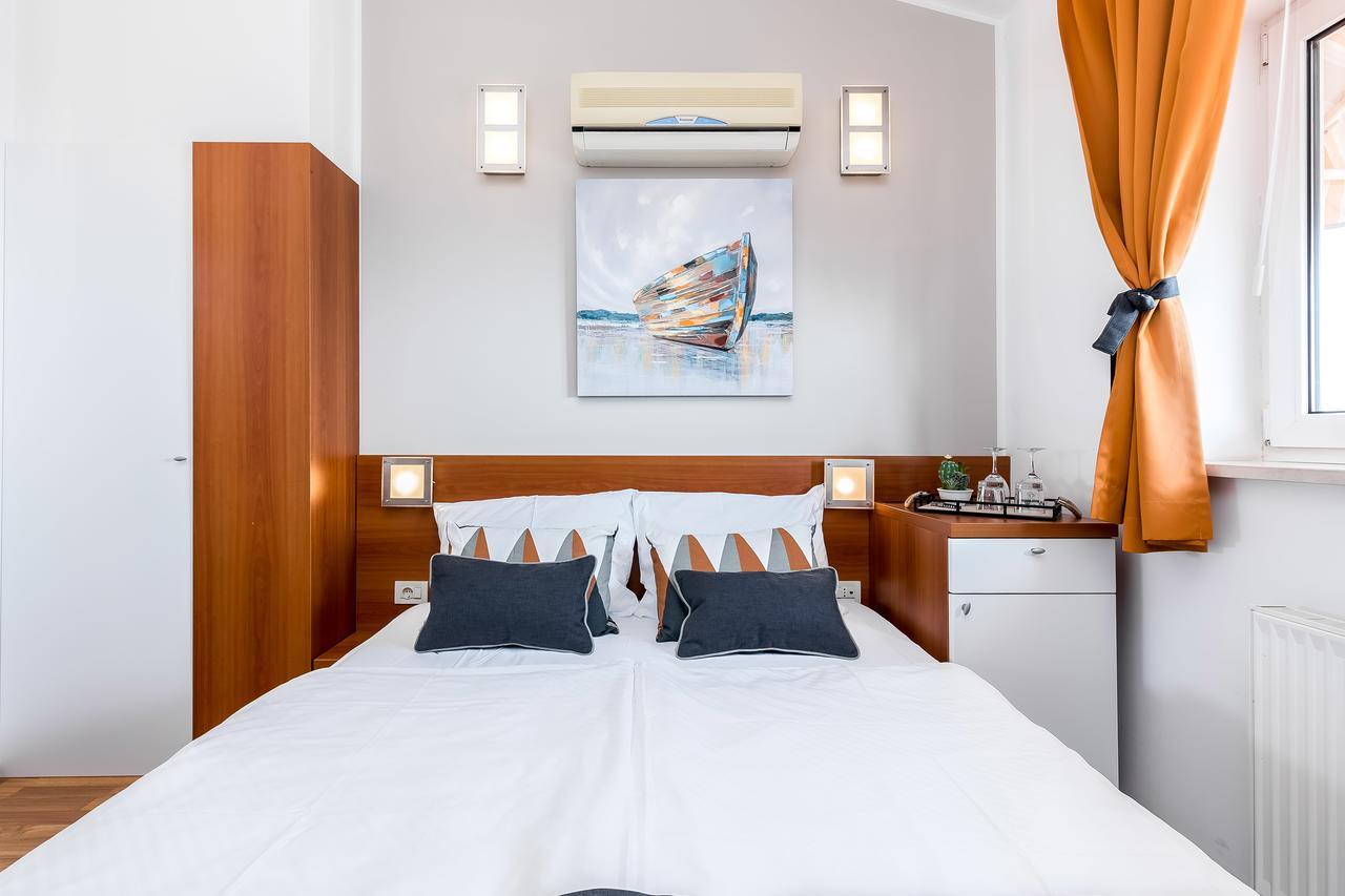Nada Guest house